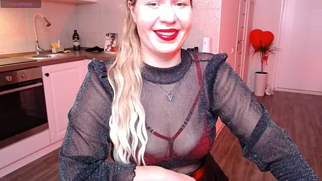 Snapshot of HotTiffani chatting on 20, 3, 2025 HotTiffani online show from 20, 3, 2025