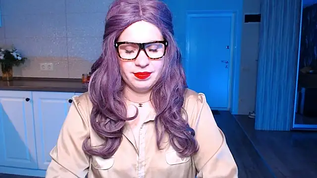 Snapshot of HotTiffani chatting on 18, 9, 2025 HotTiffani online show from 18, 9, 2025