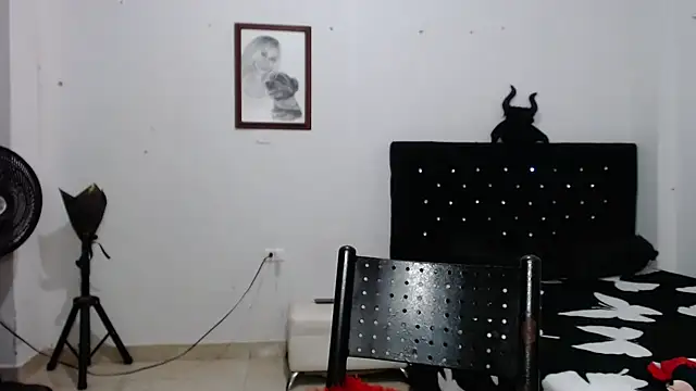 venuz mendoza20 online show from 7, 10, 2025