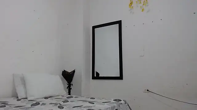 venuz mendoza20 online show from 11, 9, 2025