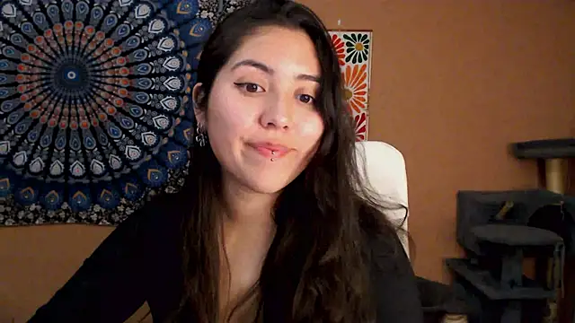 IntimateTales online show from 4, 11, 2025