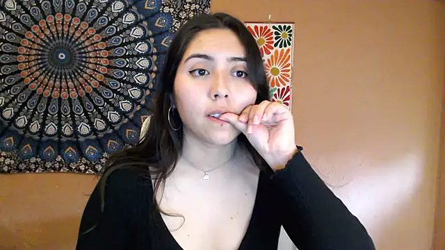 IntimateTales online show from 19, 2, 2025