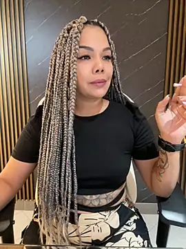 KellyBrooklyn  online show from 16, 10, 2025