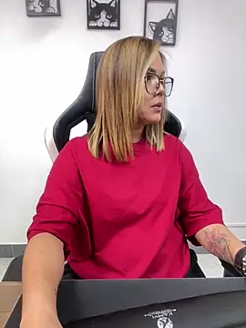 KellyBrooklyn  online show from 3, 12, 2024