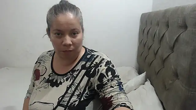 tiffany horny 1 online show from 17, 9, 2025