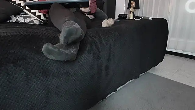  Jade 16 online show from 20, 11, 2025