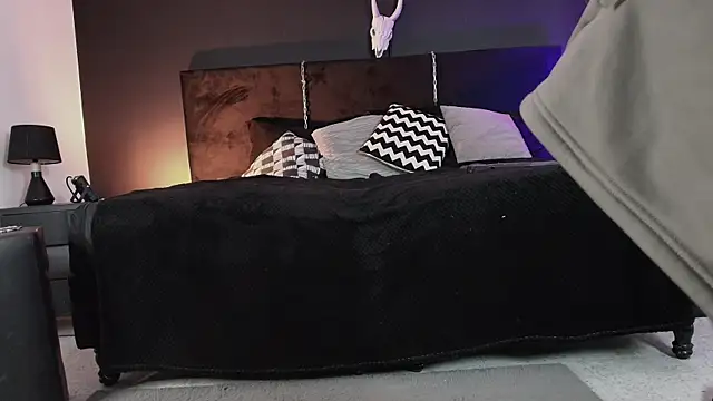  Jade 16 online show from 4, 10, 2025