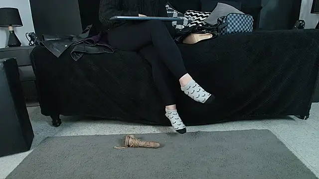  Jade 16 online show from 1, 10, 2025