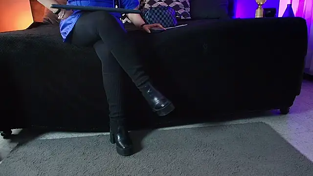  Jade 16 online show from 5, 12, 2025