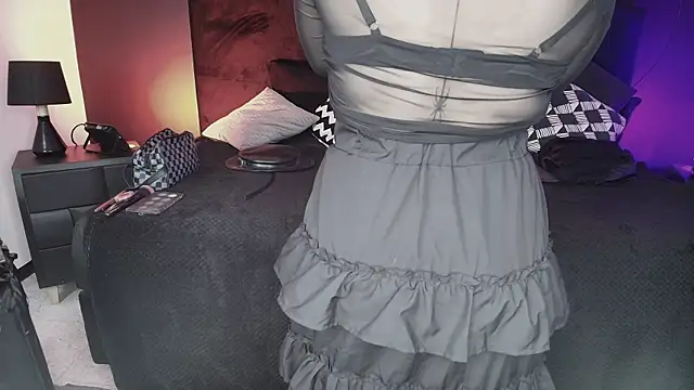  Jade 16 online show from 31, 10, 2025