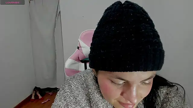 Snapshot of Anal_Milky_Momma chatting on 13, 3, 2025 Anal Milky Momma online show from 13, 3, 2025