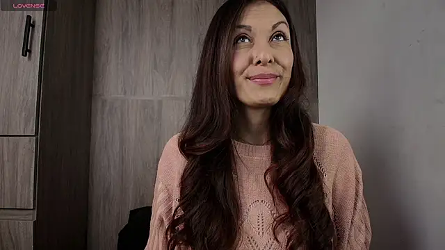 Swetisabella01 online show from 24, 3, 2026