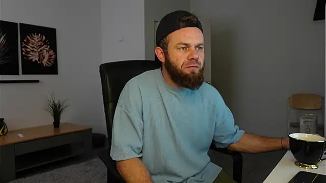 Tommy Burnz online show from 18, 11, 2025