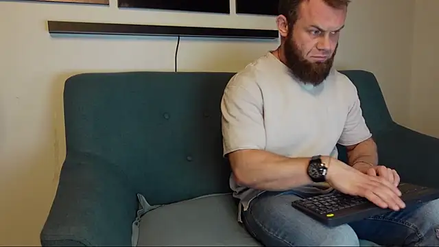 Tommy Burnz online show from 7, 2, 2025