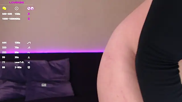 Snapshot of anna_chatstrip chatting on 15, 11, 2025 anna chatstrip online show from 15, 11, 2025