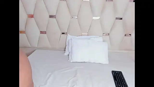 ShakeBigAss online show from 19, 2, 2025