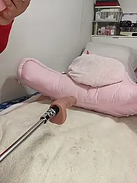 babyariane online show from 20, 9, 2025