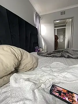 MissLola27 online show from 23, 2, 2026