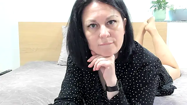 Snapshot of BritttanyBrix chatting on 9, 5, 2026 BritttanyBrix online show from 9, 5, 2026