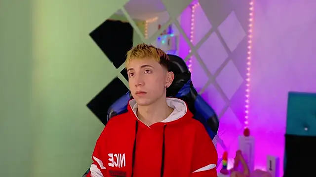 Chris Bennett online show from 13, 3, 2025