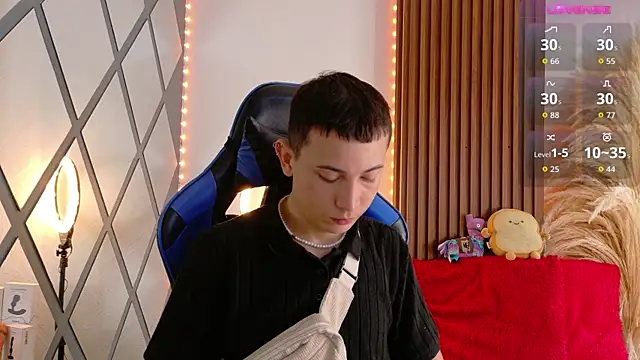 Chris Bennett online show from 12, 9, 2025