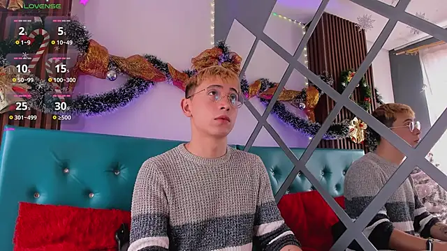 Chris Bennett online show from 15, 12, 2025