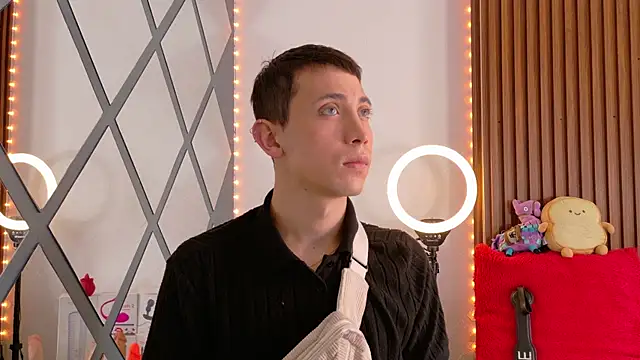 Chris Bennett online show from 26, 9, 2025