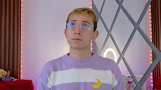 Chris Bennett online show from 7, 11, 2025