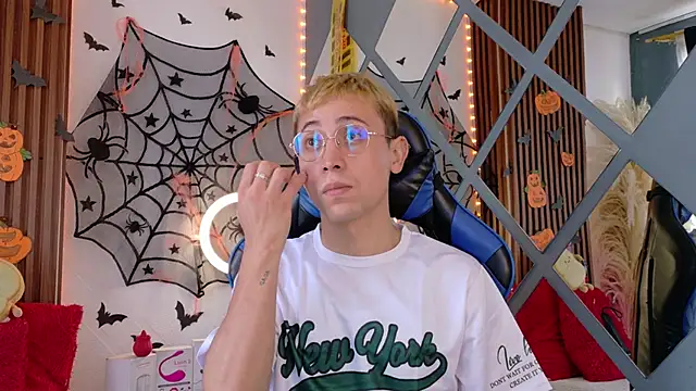 Chris Bennett online show from 1, 11, 2025