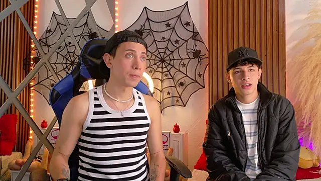 Chris Bennett online show from 4, 10, 2025