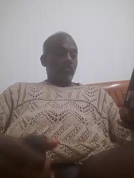 Snapshot of strongguyindia chatting on 30, 11, 2025 strongguyindia online show from 30, 11, 2025