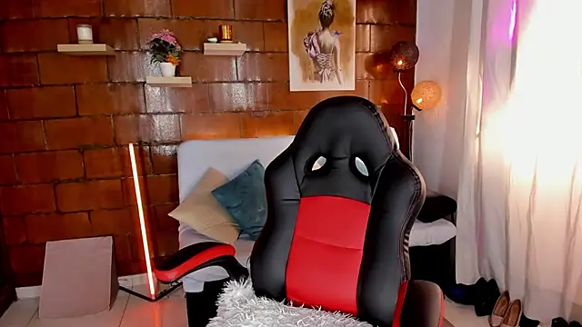 Snapshot of Gaby_Sexy_ chatting on 7, 10, 2025 Gaby Sexy online show from 7, 10, 2025