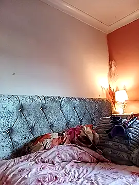 Leanne43 online show from 24, 10, 2025