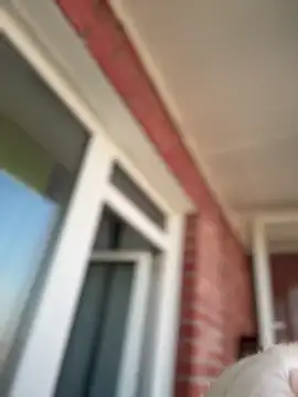 LaraHollywood online show from 1, 10, 2025