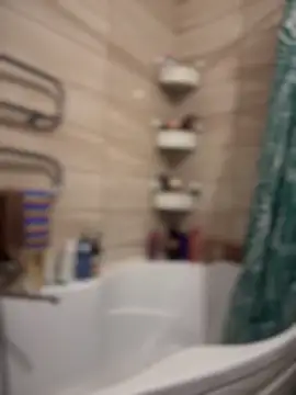 LaraHollywood online show from 12, 10, 2025