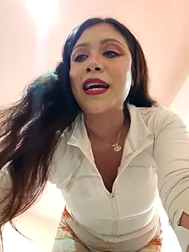 DORYY online show from 8, 4, 2026