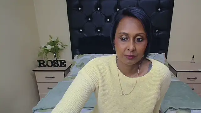 Ms Rosexxx online show from 3, 10, 2025