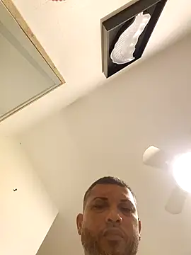 Snapshot of tropikboy chatting on 2, 7, 2026 tropikboy online show from 2, 7, 2026
