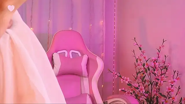 rosseblondee online show from 3, 12, 2025