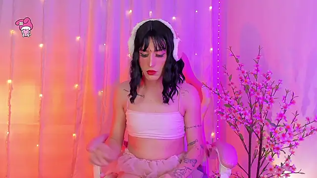 Snapshot of rosseblondee chatting on 3, 6, 2026 rosseblondee online show from 3, 6, 2026