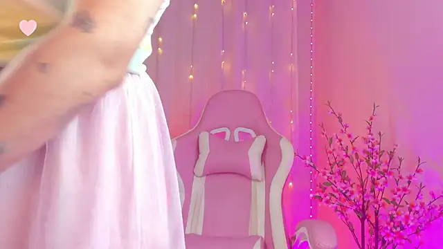 rosseblondee online show from 27, 10, 2025