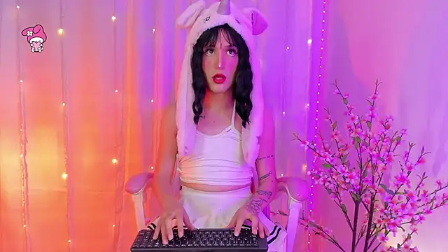 Snapshot of rosseblondee chatting on 5, 6, 2026 rosseblondee online show from 5, 6, 2026