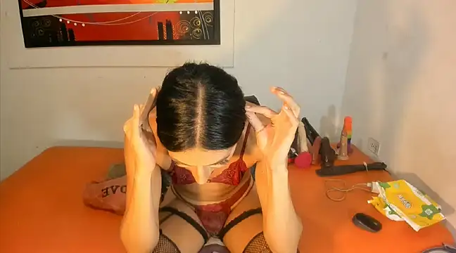 rebecabanks online show from 25, 2, 2025