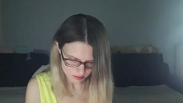 night is dark online show from 4, 12, 2025