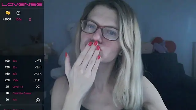 night is dark online show from 23, 2, 2025