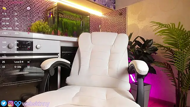 Top Skinny online show from 1, 10, 2025