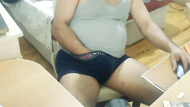 Snapshot of LiONTURK chatting on 1, 10, 2025 LiONTURK online show from 1, 10, 2025