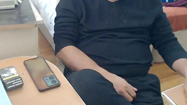 Snapshot of LiONTURK chatting on 16, 10, 2025 LiONTURK online show from 16, 10, 2025