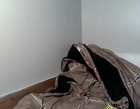 IxanSantiago95 online show from 31, 10, 2025