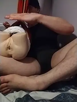 IxanSantiago95 online show from 6, 4, 2026